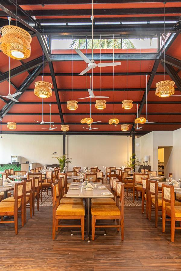 Somy Plaza Calangute Goa - Formerly Somy Resort Екстер'єр фото